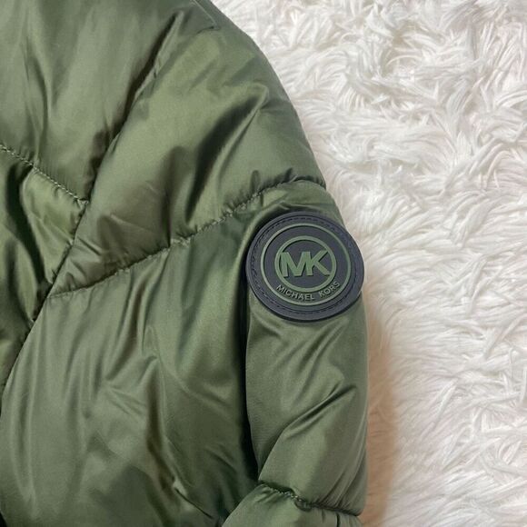 Michael Kors Puffy Coat Jacket Army Green Teen Boys Size 18/20 - Picture 7 of 8